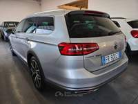 Volkswagen Passat 2.0 bitdi 4motion 240cv dsg AUTOMATICO /TAGLIANDI CASA MADRE Argento usata Martinengo