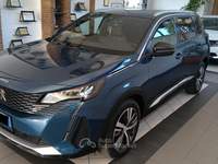 Peugeot 5008 S&S EAT8 Allure Blu/Azzurro usata Torre Annunziata