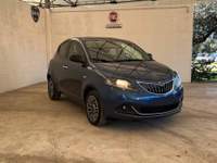 Lancia Ypsilon Ypsilon iii - ypsilon 1.0 firefly hybrid gold plus s&s 70cv Blu/Azzurro usata Roma