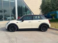 MINI Clubman 1.5 Cooper D Business Beige usata Gela MINI Clubman 1.5 Cooper D Business Beige usata Gela