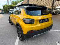 Jeep Avenger TETTO APRIBILE*CAMERA*PDC Oro usata Aprilia Jeep Avenger TETTO APRIBILE*CAMERA*PDC Oro usata Aprilia