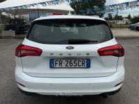 Ford Focus " POCHI KM " AUTOM. Bianco usata Assisi