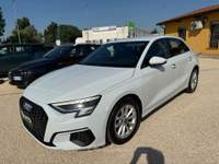 Audi A3 SPB 35 TFSI S tronic Business Advanced Bianco usata Ferrara