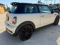 MINI 1.5 Cooper D Hype 5 1.6 16V Cooper D 50 Mayfair Beige usata Ferrara