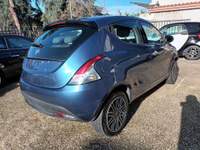 Lancia Ypsilon 1000 HYBRID SILVER 70CV STEREO USB ITALIA Blu/Azzurro usata Vetralla