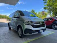 Volkswagen Caravelle T6.1 2.0 4MOTION 9P GARANZIA Argento usata Riccione