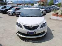 Lancia Ypsilon 1.0 FireFly 5p.S&S Hybrid Silver Bianco usata Padula