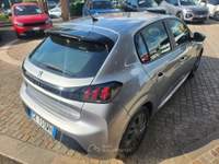 Peugeot 208 PEUGEOT 208 12BZ 75CV ACTIVE PACK Grigio usata Tivoli