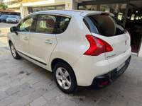 Peugeot 3008 Business Bianco usata Roma