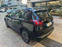 Peugeot 2008 Allure Nero usata Roma