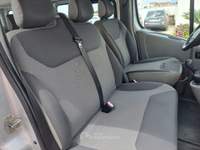 Renault Trafic T29 2.0 dCi/115 PL-TN Passenger Pack Argento usata Presicce-Acquarica