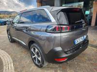 Peugeot 5008 PEUGEOT 5008 15D 130CV AT8 AUTOM ALLURE PACK Grigio usata Tivoli