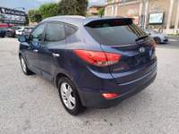 Hyundai ix35 1700 CRDI 116CV PDC"17 VETRI SCURI ITALIA Blu/Azzurro usata Roma