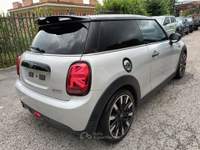 MINI Cooper 1500 136CV AUTOM APPLECARPLAY PDCA&P"17 ITALIA Argento usata Vetralla