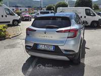 Renault Captur FULL HYBRID INTENS 145CV Argento usata Foligno