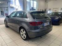 Audi A3 A3 III 2013 Sportback Sportback 1.6 tdi Ambiente Argento usata Milano