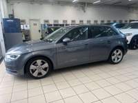 Audi A3 A3 III 2013 Sportback Sportback 1.6 tdi Ambiente Argento usata Milano