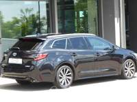 Toyota Corolla Touring Sports 2.0 Hybrid Style Nero usata Quattro Castella