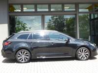 Toyota Corolla Touring Sports 2.0 Hybrid Style Nero usata Quattro Castella