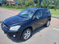 Toyota RAV4 4X4 Nero usata Massa