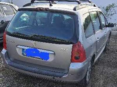 Peugeot 307 peugeot 307 1.6 110cv benzina gpl anno 2005 Grigio usata Terzigno
