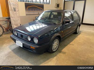 Volkswagen Golf GTI 1.8 Nero usata Arona