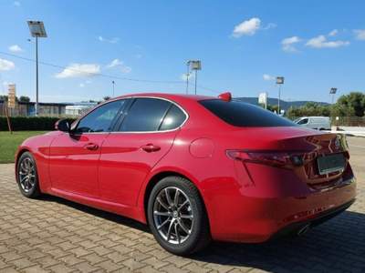 Alfa Romeo Giulia  2.2 t Super 150cv auto Rosso usata Fasano