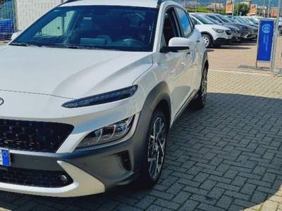 Hyundai Kona HEV 1.6 DCT XLine Bianco usata Savona