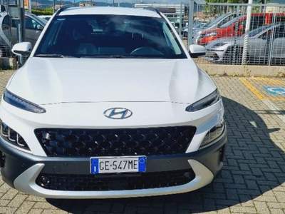 Hyundai Kona HEV 1.6 DCT XLine Bianco usata Savona