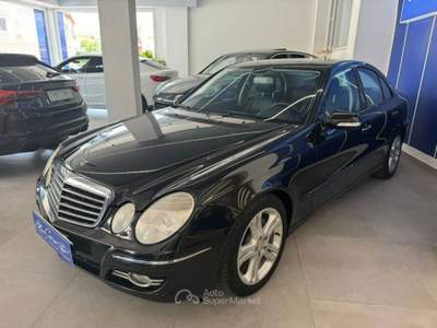 Mercedes-Benz Classe E 320 cdi V6 evo Avantgarde auto FL Blu/Azzurro usata Licata