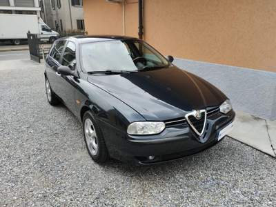 Alfa Romeo 156 1.8i 16V Twin Spark cat Sportwagon Distinctive Blu/Azzurro usata Fino Mornasco