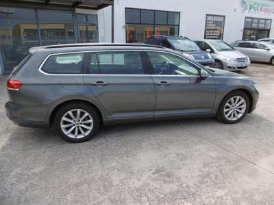 Volkswagen Passat Business Variant 2.0 TDI Executive BMT Grigio usata Solesino