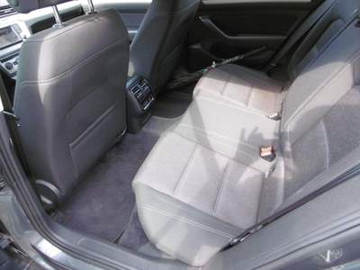 Volkswagen Passat Business Variant 2.0 TDI Executive BMT Grigio usata Solesino