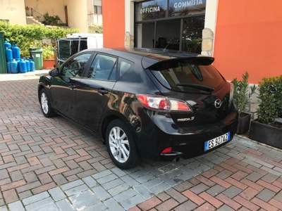 Mazda 3 1.6 MZ-CD 115 CV 5p. Advanced Nero usata MASSA MARTANA