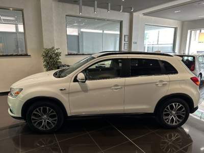 Mitsubishi ASX 1.6 DI-D 114 CV 4WD Invite UNICOPROPRIETARIO Bianco usata Nichelino