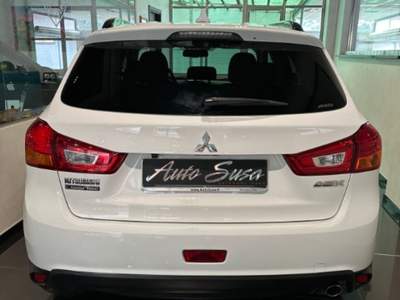 Mitsubishi ASX 1.6 DI-D 114 CV 4WD Invite UNICOPROPRIETARIO Bianco usata Nichelino