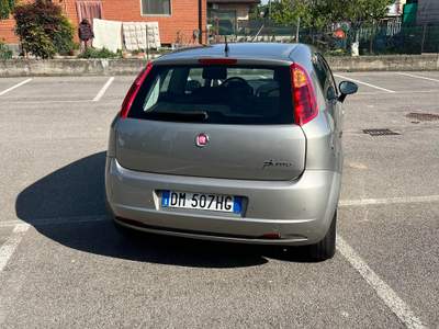 Fiat Grande Punto Manutenzione ordinaria e straordinaria eseguita, non fumatore Grigio usata Bagnolo Cremasco