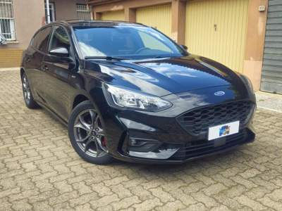 Ford Focus 1.5 EcoBlue 120 CV 5p. ST-Line Nero usata Novi Ligure
