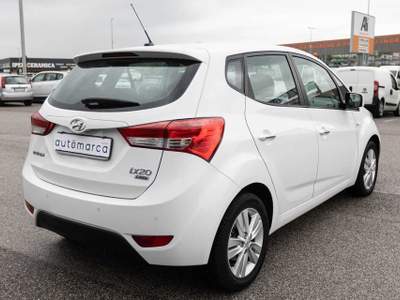 Hyundai ix20 1.6 CRDI 115 CV Style Bianco usata Silea