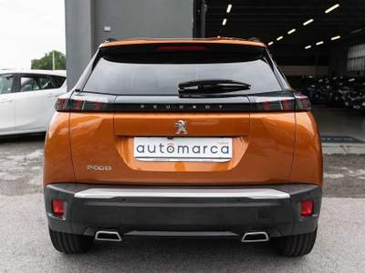 Peugeot 2008 PureTech 130 S&S EAT8 Allure Arancione usata Silea