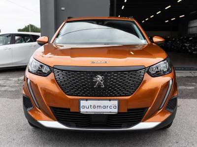Peugeot 2008 PureTech 130 S&S EAT8 Allure Arancione usata Silea
