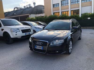Audi A4 2.0 16V TDI Avant Grigio usata San Lazzaro di Savena