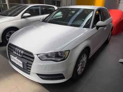 Audi A3 1.6 TDI SPORTBACK Bianco usata Tolmezzo