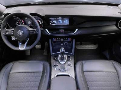 Alfa Romeo Stelvio 2.0 Turbo 200 CV AT8 Q4 Business Nero usata Castelnuovo Rangone