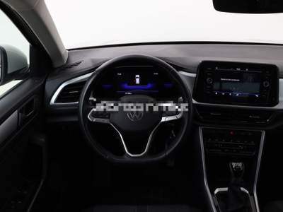 Volkswagen T-Roc 1.0 TSI Life Bianco usata Castelnuovo Rangone