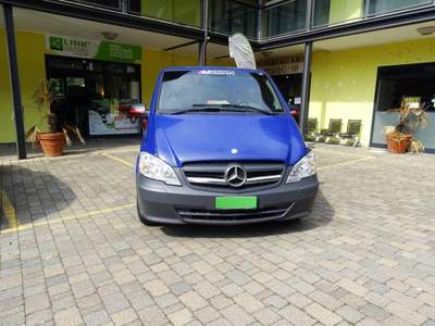 Mercedes-Benz Vito 2.2 113 CDI 4x4 Kombi Shuttle Extralong Blu/Azzurro usata Solbiate Arno