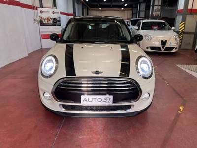 MINI Cooper 1.5 Cooper D Business 5 porte Beige usata Verona