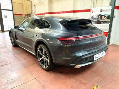 Porsche Taycan 4 Cross Turismo Grigio usata Verona