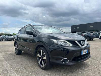 Nissan Qashqai 1.6 dCi 4WD 360 Nero usata Vercelli