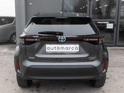 Toyota Yaris Cross 1.5 Hybrid 5p. E-CVT AWD-i Trend Grigio usata Silea